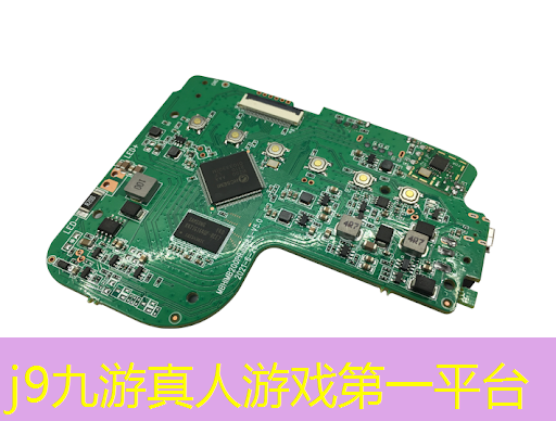 3d台球游戏如何发球的